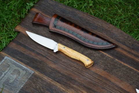 Nóż Myśliwski "HUNTER" ELMAX