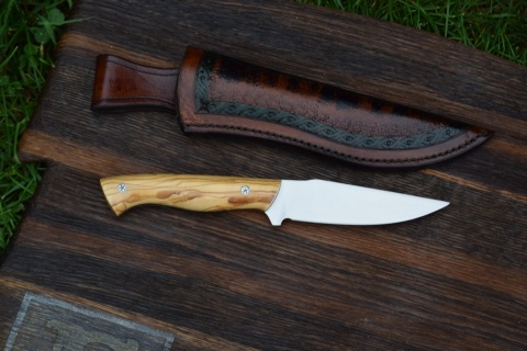 Nóż Myśliwski "HUNTER" ELMAX