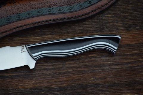 Nóż Myśliwski "HUNTER" ELMAX