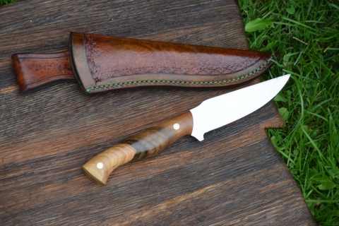 Nóż Myśliwski "HUNTER" ELMAX