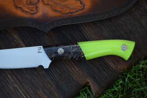 Nóż Myśliwski "HUNTER"