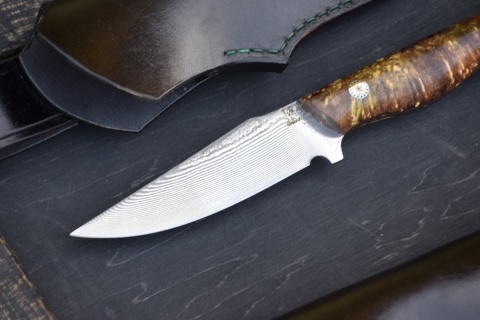 18 Nóż Myśliwski "HUNTER" DAMAX