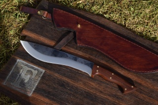 50 Ciężki nóż obozowy "KUKRI"