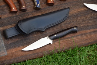 Nóż Myśliwski "HUNTER"