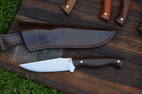 Nóż Myśliwski "HUNTER"