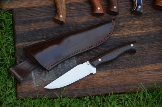 Nóż Myśliwski "HUNTER"