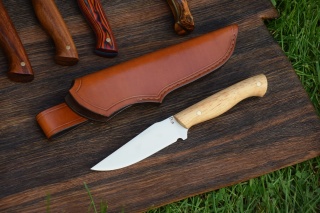 Nóż Myśliwski "HUNTER"