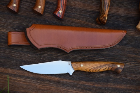 Nóż Myśliwski "HUNTER"