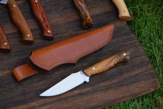 Nóż Myśliwski "HUNTER"