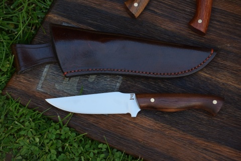 Nóż Myśliwski "HUNTER"