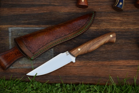 Nóż Myśliwski "HUNTER"