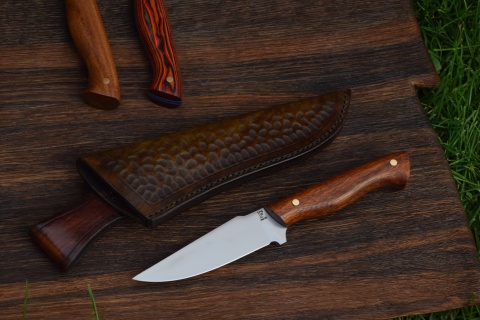 Nóż Myśliwski "HUNTER"